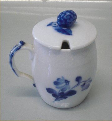 KAD ringen - Royal Copenhagen Blue Flower Braided Sugar Bowl No