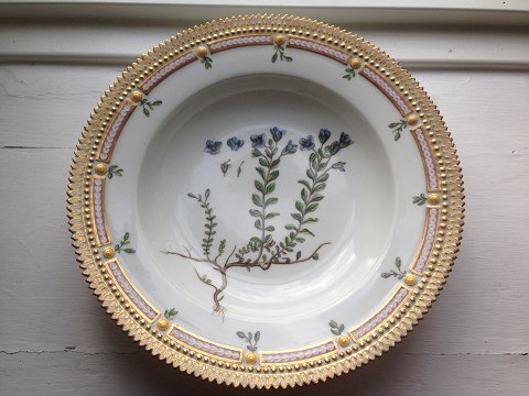 Royal Copenhagen Flora Danica Deep Plate No 3545 Rare Arnold Krog production 
1904-1908