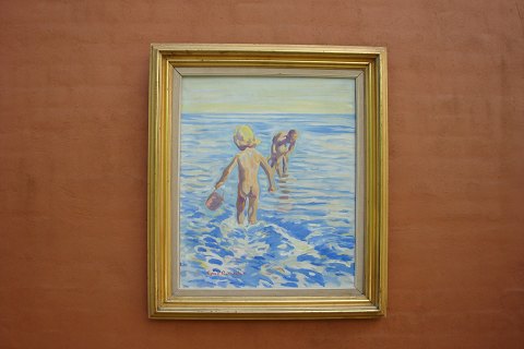 Painting by Einar R. kragh with the motif of bathing children Height 80 cm * 
Width 68 cm in good condition 5000 m2 showroom
