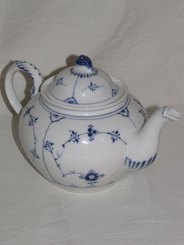 Blue Painted
Teapot
B & G