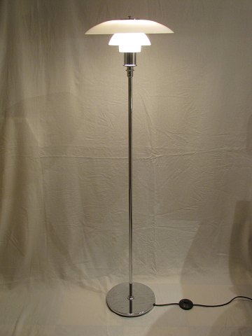 PH
Floor lamp
