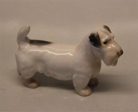 B&G figure B&G 2085 Sealyham Terrier standing 5.5 x 8.5 cm
