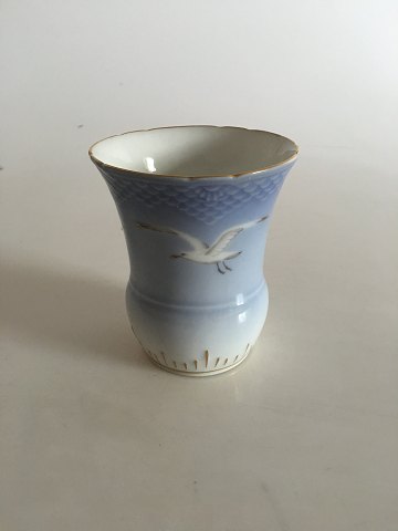 Bing & Grondahl Seagull with Gold Vase