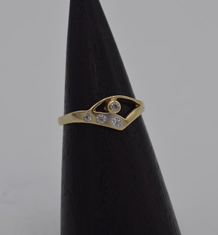 14k guldring m. kvarts. Str. 56