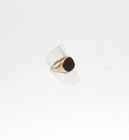 Herrering i 8kt guld med onyx