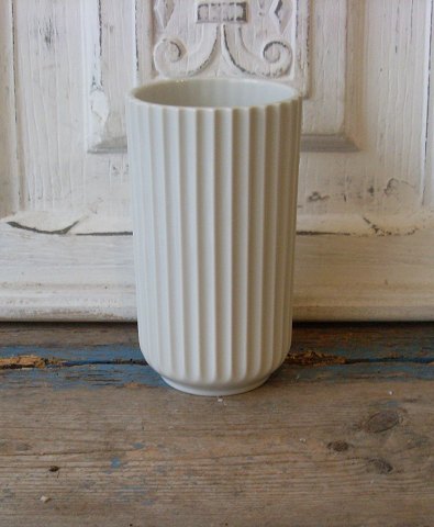 Gammel Lyngby vase 15cm.