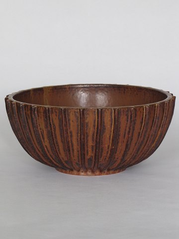 Arne Bang
Circular bowl
Stoneware
AB