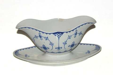 English mussel painted gravy bowl
SOLD