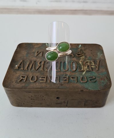 W&S.Sørensen sølvring med cabochon slebet jade