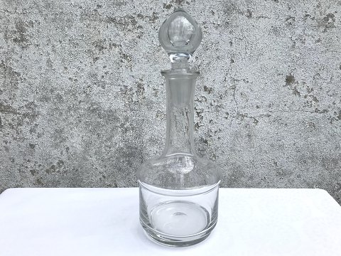 Glass decanter with stopper dram
* 300kr