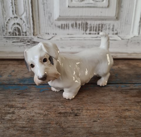 B&G Figure - Sealyham Terrier no. 2011