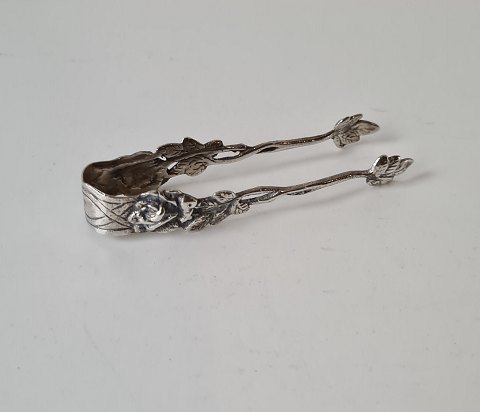 Sugar tongs in silver