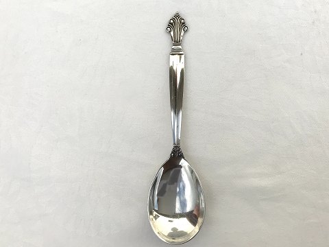 Georg Jensen
Königin / Achanthus
Marmeladenlöffel
475 kr