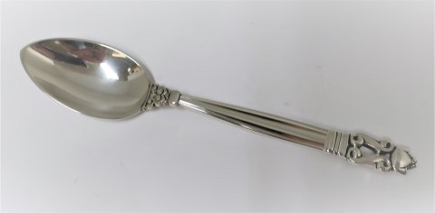 Georg Jensen. Silberbesteck, Sterling (925). König. Großer Teelöffel. Länge 14,6 
cm.