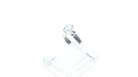 Elegant lady ring 18 carat white gold