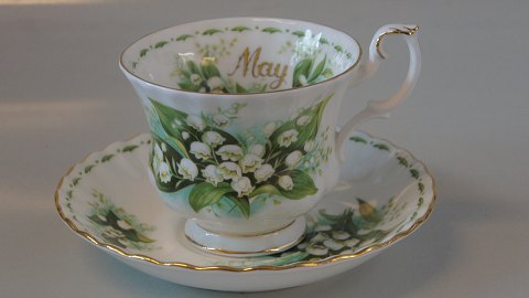 Kaffekop med underkop  "Maj" Royal Albert Månedstel 
Engelsk Stel
Blomstermotiv :Lily of Valley
SOLGT
WEB 11349