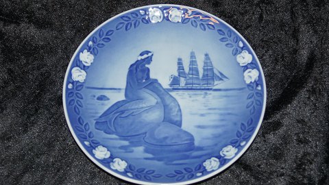Royal Copenhagen platte, #Den lille Havfrue
Hans Christian Andersen
Dekorationsnummer #1985   SOLGT