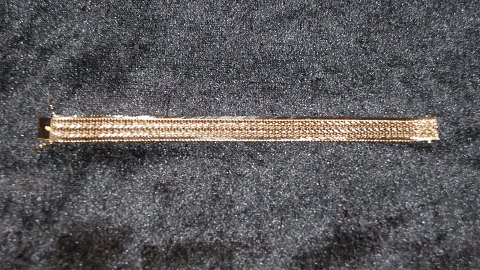 Elegant Bracelet 14 carat
Stamped JAB 585
Length 18 cm