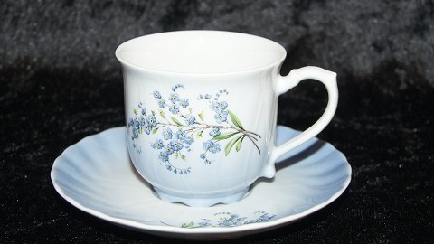 Kaffekop med underkop tallerken Christianholm Porcelæn
Den nr 4
Højde 6,3 cm
SOLGT
