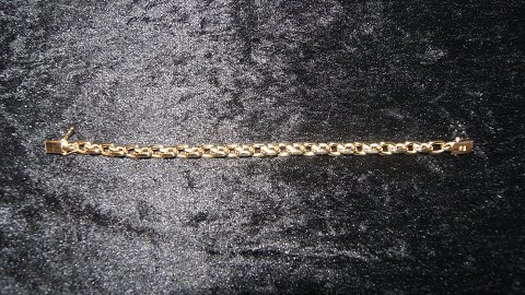 Elegant #Anchor Bracelet in 14 Carat Gold