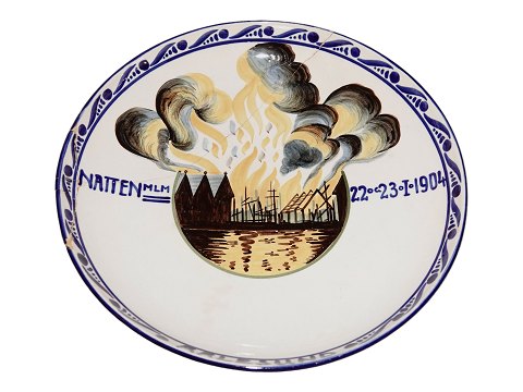 Aluminia
Large plate Aalesund on fire 1904