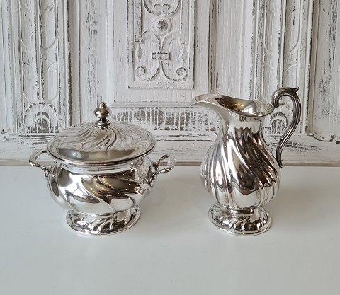 German sugar cream set in silver, rococo inspired design - M.H.Wilkens & Söhne 
Bremen - Hemelingen