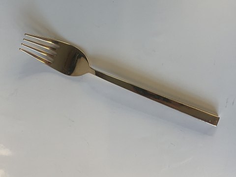 Scanline Bronze,# Dinner fork
Designed by Sigvard Bernadotte.
Length approx. 18.3 cm