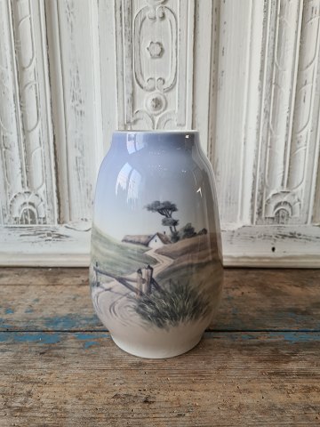 Royal Copenhagen vase decorated with landscape motif no. 2776/1224