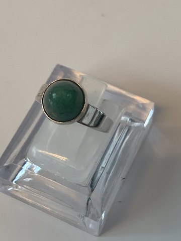 Sølv Damering med grøn sten
stemplet 925S  HS
Størrelse 54