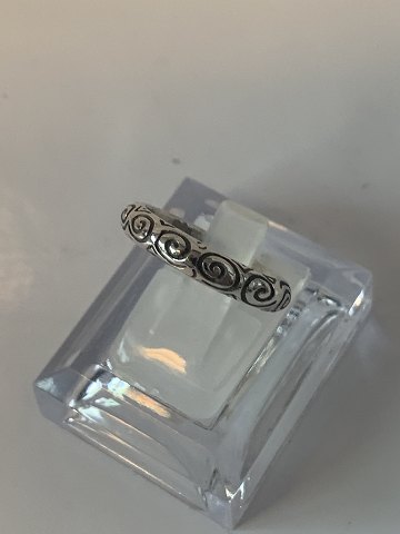 Silver ladies ring
stamped 925S
Size 55