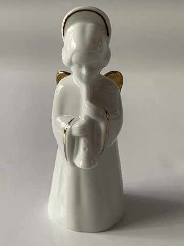 Bing & Grøndahl porcelain angel from the Heavenly music series.
No. 11 of 12.
SOLD