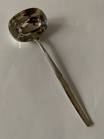 Gravy spoon Venice Silver stain
Producer: Fredericia
Length 19.5 cm.