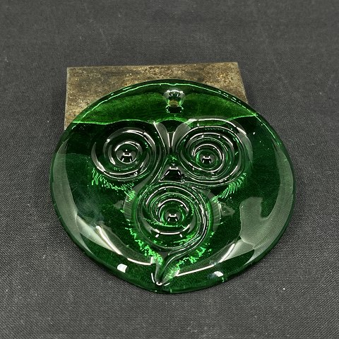 Green sun catcher with circles
