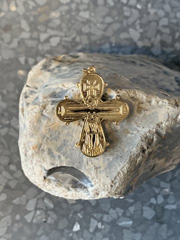 Dagmar Cross with Christ pendant in 14 carat gold
