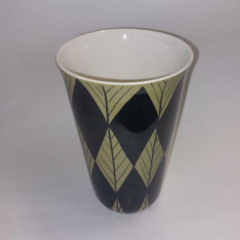 Moderne Stavangerflint vase af Inger Waage