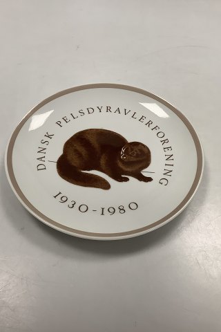 Royal Copenhagen Dansk Pelsdyravlerforeningen Plate 1930-1980