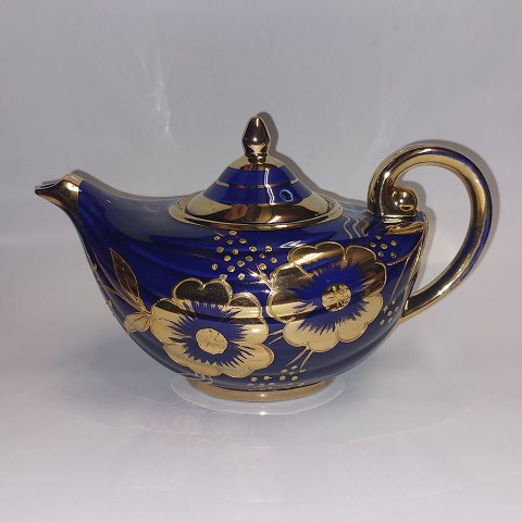 Arthur Wood tea pot in blue with gold