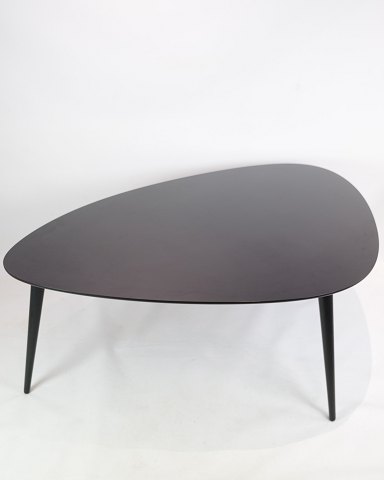 Coffee table - Black Laminate - Oak legs - Thomas Pedersen - Fredericia 
Furniture
Great condition
