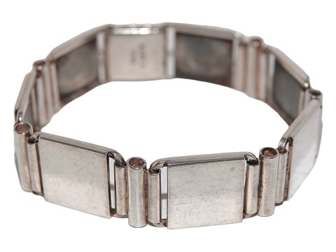 Erik Louis Arvig silver
Joined bracelet from 1945-1955