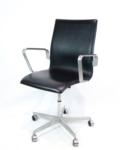 Desk chair - Model 3271W Oxford - Black Leather - Arne Jacobsen - Fritz Hansen - 
1980
Great condition
