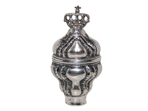 Hovedvandsæg i sølv med kongekrone fra ca. 1850