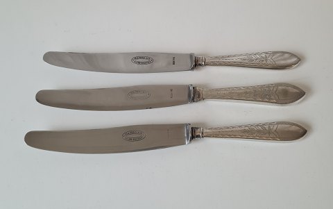 Empire stor middagskniv i sølvplet og stål 24,5 cm.