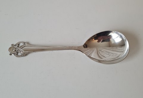 Serving spoon in silver from 1959 - 20.5 cm.