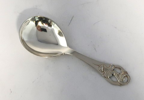 National Silverplated. Sugar spoon. Length 11 cm
