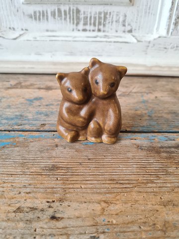 Knud Basse figure - two bear cubs