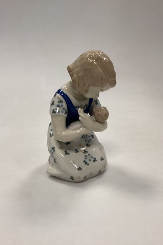 Gräfenthal GDR Figur af Pige med Dukke
