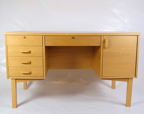 Desk - Beech wood - Danish Design - 1960
Great condition
