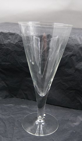 Clausholm glasservice fra Holmegård. Rødvinsglas 18,5cm