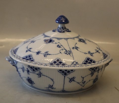 620-1 1128-1  Round vegetable dish with lid (1-620) 25 cm 
 Blue Fluted Danish Porcelain half lace