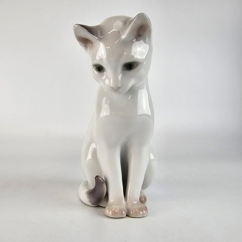 B&G figur
2476
Siddende kat